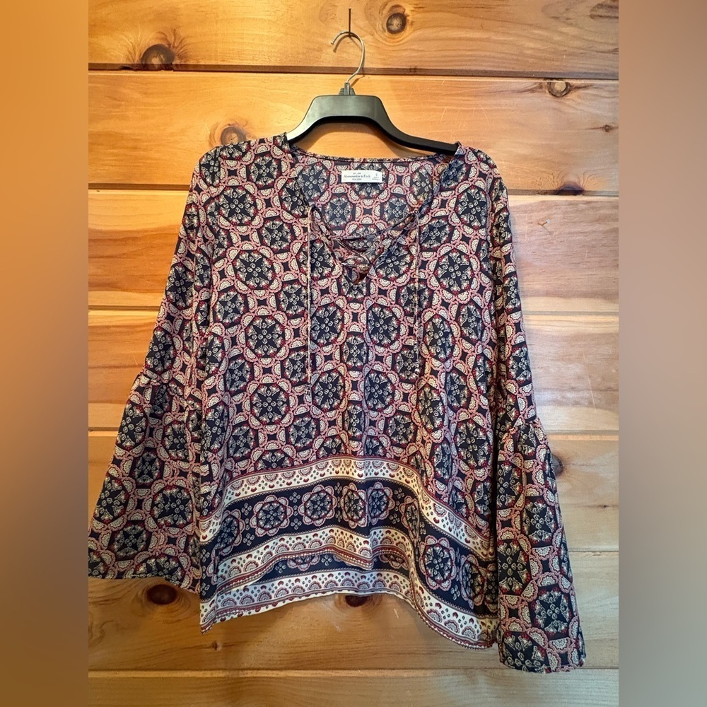 Abercrombie & Fitch Boho Bell Sleeve black print Blouse Tunic S